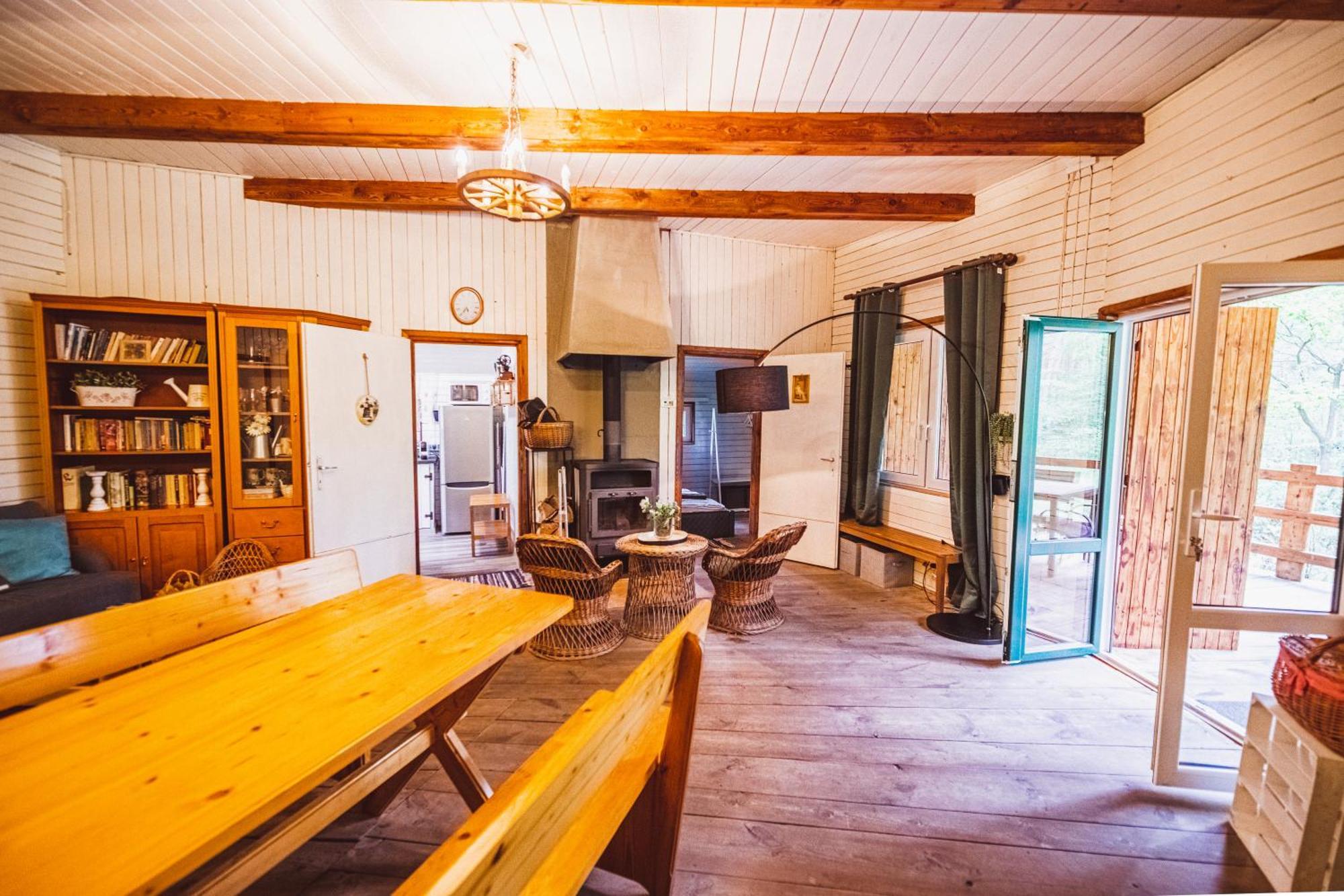 Cozy Nature Retreat With Patio Fireplace Garden Maciejowice Экстерьер фото