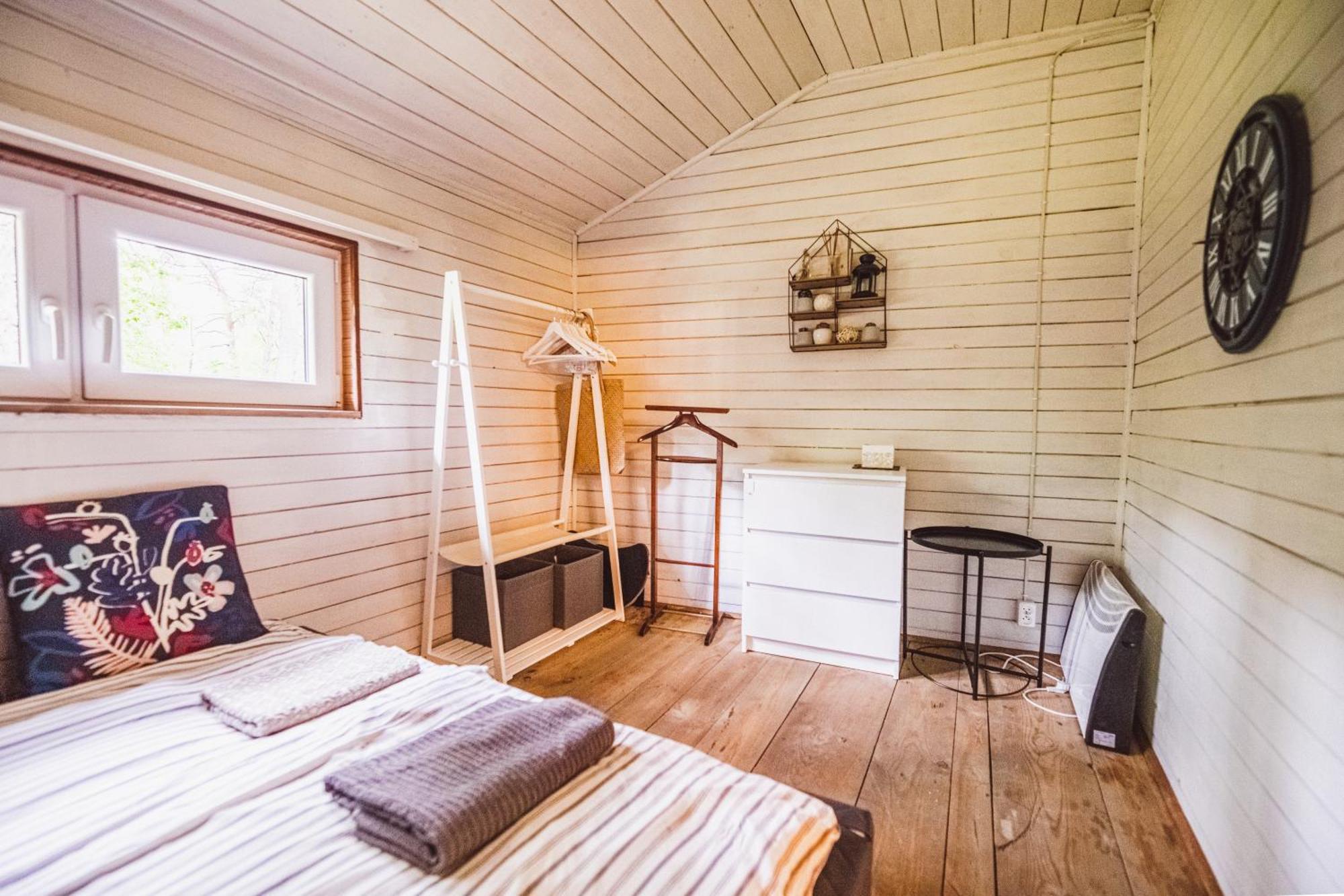 Cozy Nature Retreat With Patio Fireplace Garden Maciejowice Экстерьер фото
